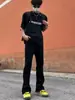 Jeans Negros de Botones con Abertura Estilo Retro High Street Americano para Hombre Diseño Moderno Pantalones Ligeramente Acampanados Ajustados Ropa para Hombre