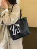 Bolso de axila transfronterizo para mujer, bolso de mano elegante 2026, nuevo bolso tote de alto valor estilo commuter chic