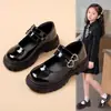 Zapatos de Cuero para Niñas 2026 Primavera y Otoño Nuevo Estilo Zapatos Negros de Rendimiento para Niños Estilo Academia Estudiante Zapatos de Princesa con Corazón Zapatos Planos de Moda