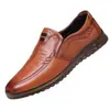Sapatos Masculinos Transfronteiriços Sapatos Masculinos de Couro Novo Estilo Couro Macio Solado de Borracha Sapatos Masculinos Confortáveis Solado Macio Respirável Casuais de Couro Sapatos Masculinos Atacado