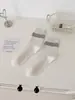 Calcetines lisos de estilo coreano para Otoño/Invierno 2026 con estampado floral, lunares y ribete de encaje, altura hasta la mitad de la pantorrilla