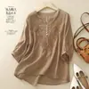 Camiseta Artística Vintage de Algodón y Lino del Sudeste Asiático Verano 2024 Talla Grande para Mujeres de Mediana Edad y Mayores, Top Holgado Adelgazante Bordado