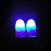 Lámpara de Dedo Danzante de Energía Lumínica de Alta Calidad Lámpara para Pulgar Lámpara para Dedo Set de Accesorios de Magia de Escenario Primer Plano