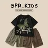 Novedades Verano 2026, Tops, Camisetas de Manga Corta, Conjuntos de Manga Corta con Estampado de Mariposas, Conjunto de Tres Piezas de Pantalones Cortos Lisos para Niños