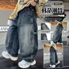 Roupas infantis para meninos, vestuário de outono, jeans reto solto bordado com letras, tamanho grande, calças de outer wear soltas para primavera e outono de 2026