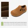 Sapatos de Algodão Snafy para Meninas Sapatos Birkenstock Infantis Novo Estilo Inverno 2025 Botas de Algodão Macias com Forro de Lã Sapatos Peludos