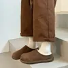 Zapatos de Algodón Cálidos 2026 Punta Cerrada Slip-on Suela Gruesa Tacón Medio Papa Pequeña Retro Invierno Zapatos de Algodón Nuevo Más Terciopelo Mujer