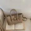 Bolso Elegante Transfronterizo 2026 Nueva Moda Versátil para Viajes Cotidianos Casual Bolso de Hombro Cruzado con un Toque de Alta Gama Venta al por Mayor