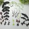 Uma variedade de acessórios de brinquedos de pegadinha de Halloween animais de simulação insetos aranha escorpião centopeia e outros brinquedos de pegadinha DIY