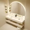 Gabinete de baño de doble capa de losa de roca hecho a medida con lavabo de cerámica integrado sin costuras para hoteles y casas de huéspedes