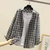 Camisa de cuadros estilo ins otoño estilo Hong Kong para hombre manga larga estilo coreano moderna guapa chaqueta casual camisa de pareja corte slim