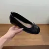 2026 Nuevo Estilo Coreano Atmosférico Versátil para el Trabajo Zapatos de Salón Suela Suave Boca Baja Estilo Hada Retro Zapatos de Salón