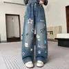 Jeans de Algodón para Niñas Otoño Bordado de Dibujos Animados Gato 2026 Nuevo Estilo Medianos y Grandes Niñas Color Claro Pierna Recta Pierna Ancha Pantalones Largos