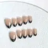 Unhas Feitas à Mão Amêndoa Exportação Transfronteiriça Europeia e Americana Novo Estilo 2025 Simples Preto Francês Versátil Usáveis Unhas 30 Peças Estilo Curto