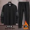 Traje Deportivo para Hombre 2025 Invierno Nuevo Simple Moda Tendencia Sudadera Pantalones Casuales Forro Polar de Invierno Conjunto de Dos Piezas