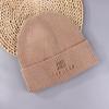 Novo Chapéu de Outono e Inverno Chapéu de Lã Bordado com Letra Chapéu de Tricô da Moda para Homens e Mulheres Chapéu Quente à Prova de Vento Estilo Coreano Moda de Rua