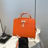 Textura de Alta Gama Bolso Nuevo de Mujer Primavera 2025 Color Puro Bolso de Mano Elegante Bolso Cruzado para Mujer Bolso de Hombro Moderno y Versátil