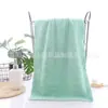 Toalha de Fleece Coral para Uso Doméstico, Cor Sólida, Espessa, Absorvente, Adequada para Shoppings, Proteção do Trabalho, Presentes de Casamento, Toalha de Rosto, Amiga da Pele, Macia