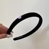 Diadema Retro de Satín Linda para Mujer con un Toque de Lujo, Diadema y Pinza para el Cabello de Moda Populares Este Año
