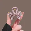 Presilha de garra pequena de strass requintada de luxo leve para mulheres, presilha de cabelo, presilha lateral para franja, presilha de tubarão para cabelo meio preso na nuca