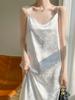 2024 Novo acetato cetim sling vestido feminino exterior vestir V-neck temperamento de seda emagrecendo fundo vestido sexy