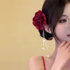 Nuevo Pasador Rojo de Flor Retro Estilo Chino para Mujer, Elegante Pinza para el Cabello con Borla de Perla, Pasador de Qipao, Accesorio para el Cabello de Nicho