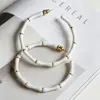 Pendientes de Aro Blancos de Bambú Yanbai Estilo Europeo y Americano Minimalista Elegante Versátil Moda Tendencia Pulsera de Goteo de Aceite de Gama Alta
