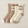 Meias Térmicas Grossas de Coral para Mulheres, Meia Panturrilha, Resistentes ao Frio, Quentes, Listradas do Nordeste, para Gestantes, Meias de Dormir para Chão, Lã Grossa