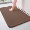 Precio Especial Remate Grueso Corto y Largo Felpa Alfombrilla Absorbente de Agua para Baño Sencilla Alfombrilla para Puerta de Baño Absorbente Secado Rápido