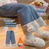 Pantalones de Forro Polar para Niñas Otoño e Invierno 2025 Nuevos Jeans Rectos de Forro Polar para Niños Pantalones Casuales Engrosados para Bebé