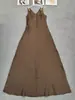 Exportación Transfronteriza Ropa de Mujer Diseño Retro con Decoración Metálica Vestido Chaleco de Punto con Cuello en V Moda de Verano Cintura Falda de Corte A