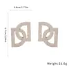 Pendientes de Plata con Letra D de Diamante Transfronterizos Europeos y Americanos Pendientes de Botón Simples de Moda Versátiles para el Trabajo Pendientes Ligeros de Lujo de Gama Alta