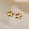 Pendientes Pequeños de Estrella Europeos y Americanos de Alta Calidad Transfronterizos Acero Inoxidable Oro 18K Pendientes Simples Elegantes Venta al por Mayor