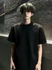 Camiseta de Verano para Hombre, Estilo Americano Juvenil, Bordada, Peso Pesado, Manga Corta, Cuello Pequeño y Hombros Normales, Manga Media Desestructurada Cleanfit