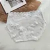 Nova Roupa Íntima de Renda Francesa Antibacteriana 10A de Algodão Puro para Mulheres, Cor Sólida, Confortável e Amiga da Pele, Calcinhas de Algodão Puro com Acabamento em Renda