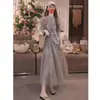 Atuendo Elegante de Verano 2026 para Mujer: Conjunto de Dos Piezas: Camiseta Estampada de Manga Corta y Falda Larga de Malla Fluida con Estilo