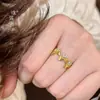 Anillo de Mariposa Flor de Diamante Cepillado Oro Arena Mismo Estilo de Puzuo Gold Shop Anillo de Lujo Accesible de Nicho para Mujer como Regalo para Novia