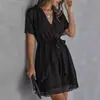 Vestido Curto de Manga Curta com Decote V Reto, Cintura Elástica e Design Elegante, Europeu e Americano, Cruzamento de Fronteiras, Inverno 2025