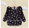 Baby Button Cover Coat Primavera e Outono fino de mangas compridas impermeável Retro-dressing Baby Feeding Coat Estilo coreano da menina Exterior vestindo estilo ocidental