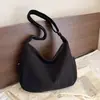 Nova Bolsa Tote de Grande Capacidade Bolsa Feminina Popular para o Trabalho Outono e Inverno Nova Casual Pequena Fresca Bolsa de Ombro Bolsa Transversal