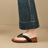 Chanclas de cuña con plataforma gruesa para mujer, nuevo modelo de verano 2026, adecuadas para combinar con faldas, para uso en la playa y la costa, con suelas suaves
