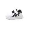 Nuevas zapatillas deportivas de cuero para niña, primavera y otoño 2026, para niños pequeños y medianos, zapatillas de entrenamiento alemanas para niño
