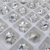 Rhinestones Blancos de Fondo Puntiagudo para Uñas, Rectangulares Blancos Transparentes Super Brillantes, de Forma Irregular, Vidrio Tipo Caramelo de Roca y Rhinestones de Forma Especial para Decoraciones de Uñas