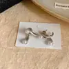 Pendientes de Perla Colgantes Traseros Diseño Retro de Alta Gama Mage Sentido del Diseño Pendientes de Botón Versátiles de Lujo Ligero Nicho Europeo y Americano Accesorios para Orejas