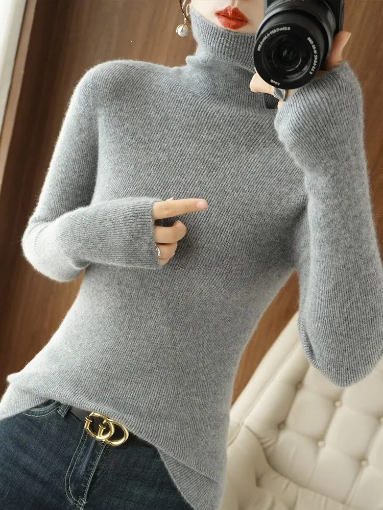 复制_秋季新款女装打底毛衣女士长袖气质羊毛针织.jpg
