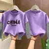 Camiseta de manga longa respirável de algodão puro para meninos, camada base para primavera e outono, novo visual estiloso de duas peças, top estampado versátil