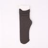 Calcetines de hielo nuevos primavera y verano finos color liso moda japonesa y coreana terciopelo calcetines de rizo de media pantorrilla estilo ins femenino ventas directas de fábrica
