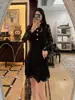 Nuevo vestido de otoño estilo rica vintage, negro, sexy, con encaje calado para mujer, de manga larga, con cuello, ajustado, minivestido