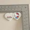 Nuevos Accesorios de Gato Kt Blanco Perla Hueso de Corazón Estrella de Cinco Puntas Materiales Hechos a Mano DIY Accesorios para Fundas de Teléfono Móvil de Dibujos Animados