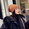 Sombrero para Mujer Otoño e Invierno Sombrero de Lana Negro Tejido Moda Coreana de Moda Sombrero de Luna Informal de Invierno Postparto Sombrero Coreano para el Frío